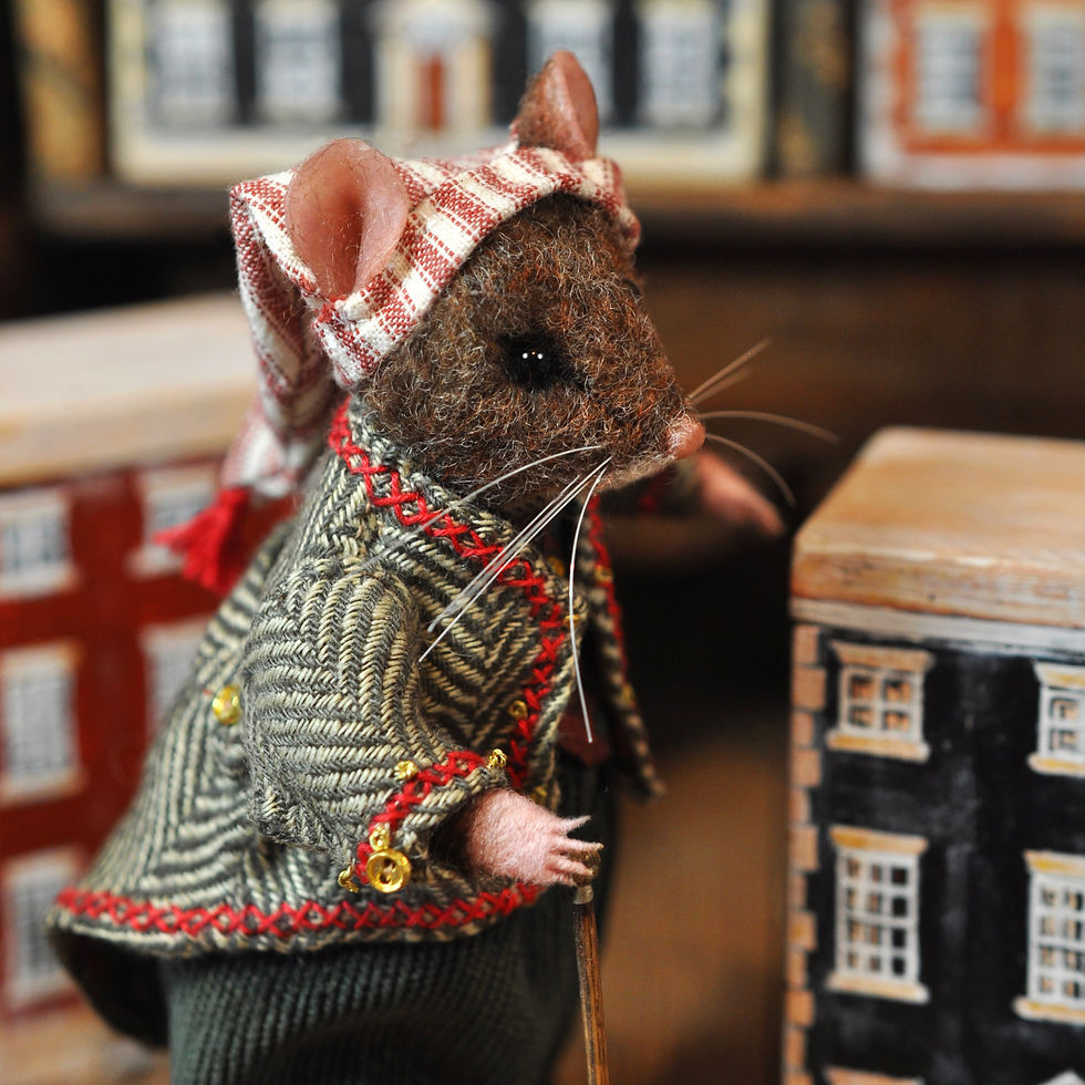 Thumbnail: Little Dormouse and his embroidered frock coat
