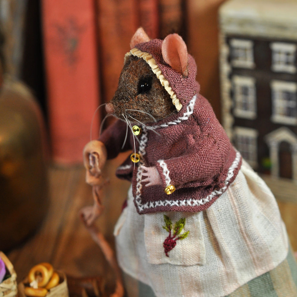 Miniature : Little Mrs Dormouse and her spring cart