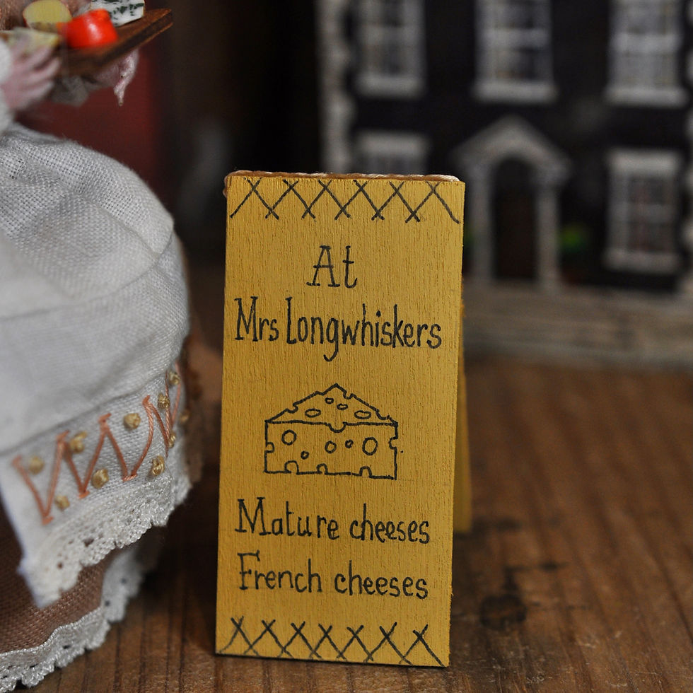 Miniature : Mrs. Longwhiskers the cheese seller