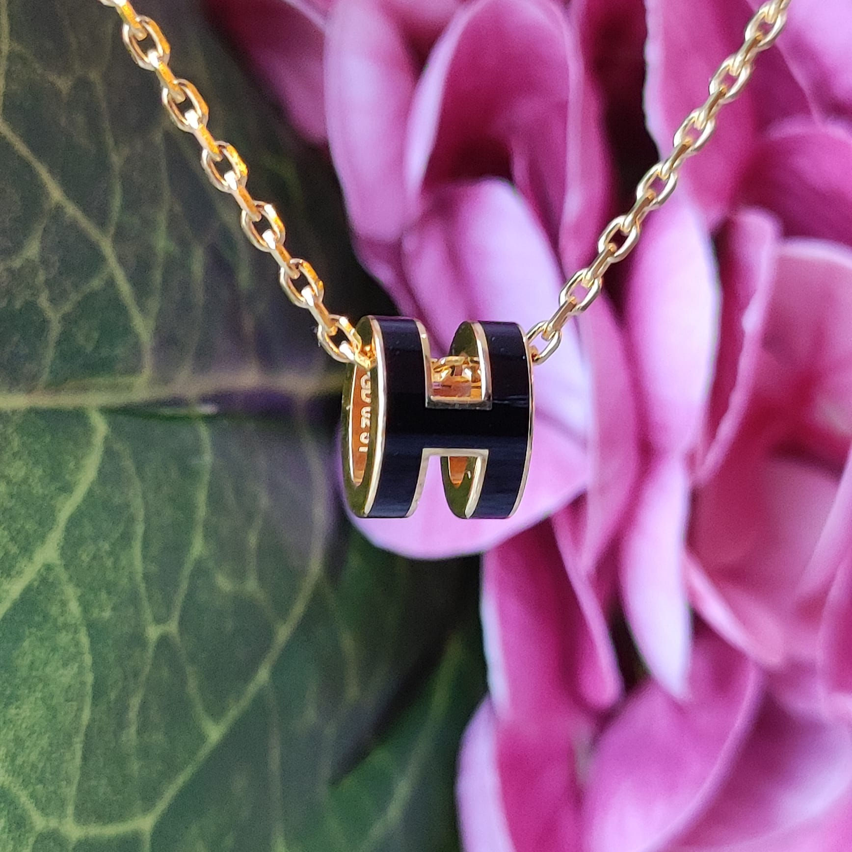 Hermes Mini Pop H Black Pendant Yellow Gold