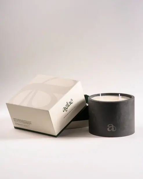 Miniature : Bougie parfumée - Bois de oud
