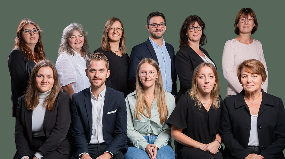 Photo de groupe_edited_edited.jpg