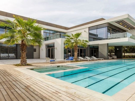 Budget-Friendly Tips for Swimming Pool Construction