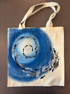 Circle of Fish by Jasmine Stobbe.jpeg