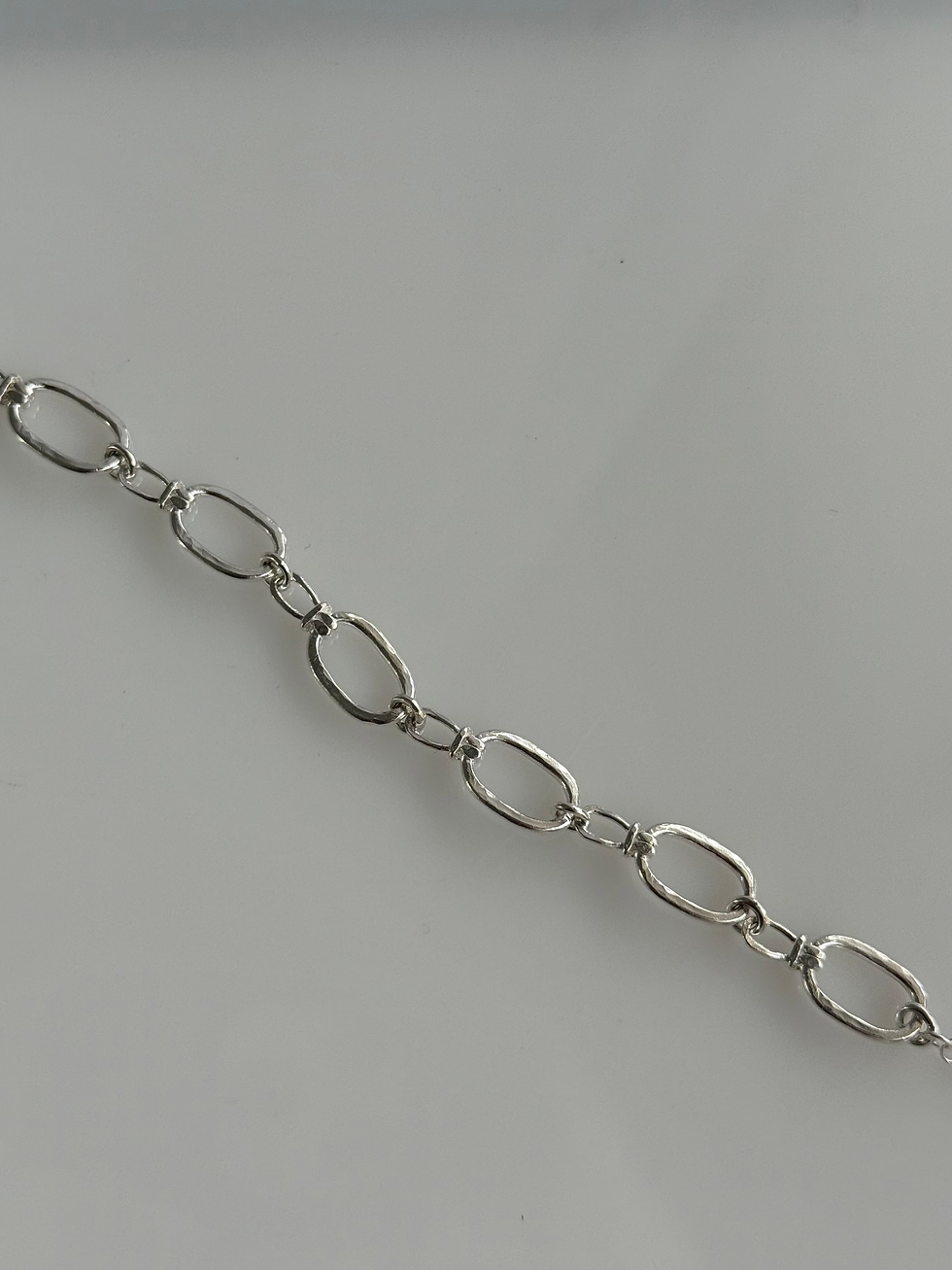 תמונה ממוזערת: צמיד ורה כסף