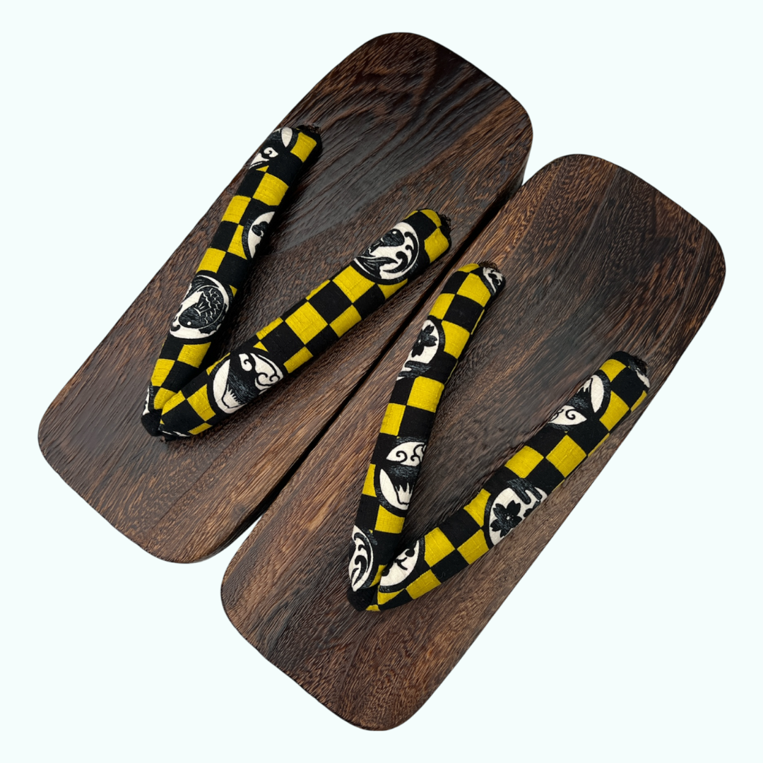 メンズ下駄 (茶) 黄色 市松柄 3L (29-30cm) / Men's Geta Brown Base Yellow Checkered Pattern