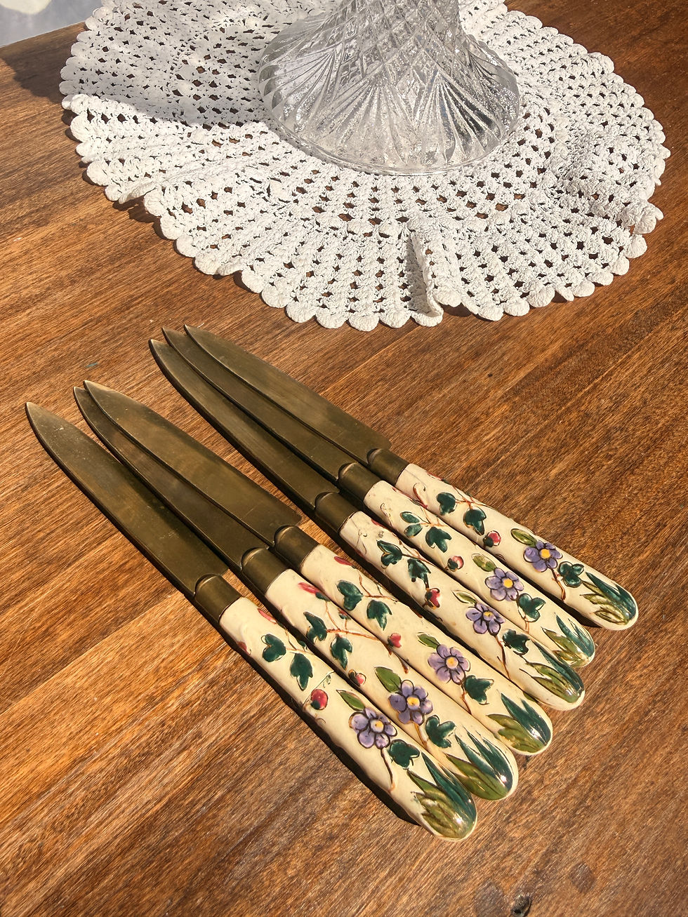 Miniature : Lot rare de 6 couteaux à fromage/dessert en porcelaine et bronze