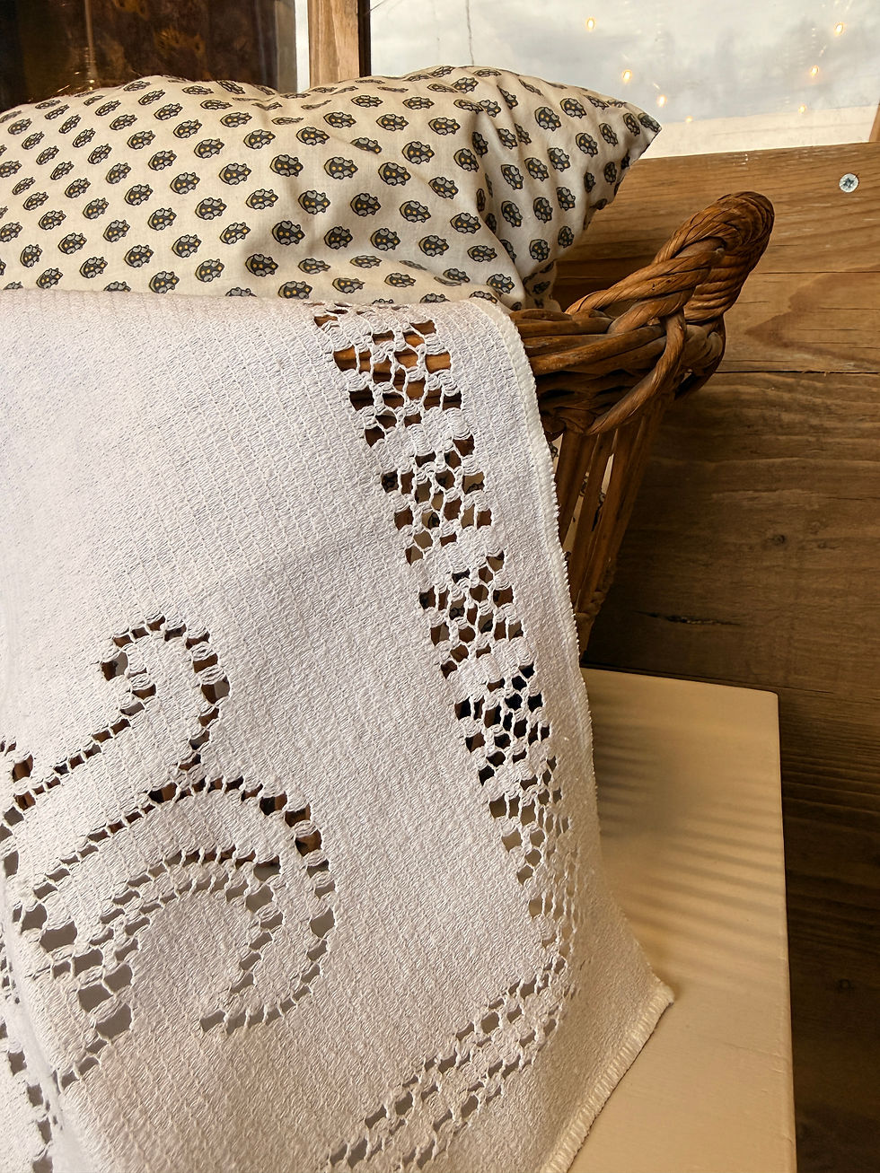 Miniature : Serviettes anciennes brodées en coton- Lot de 2