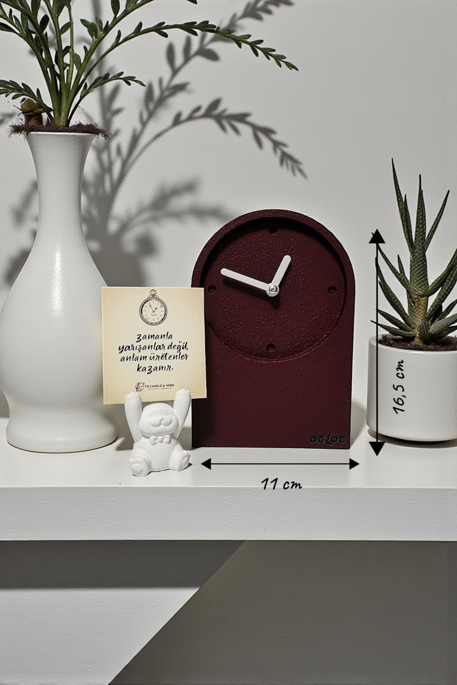 Bordo renkli el yapımı beton masa saati