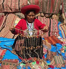 Workshops_01_Chinchero_Mercado_IMG_2143.webp