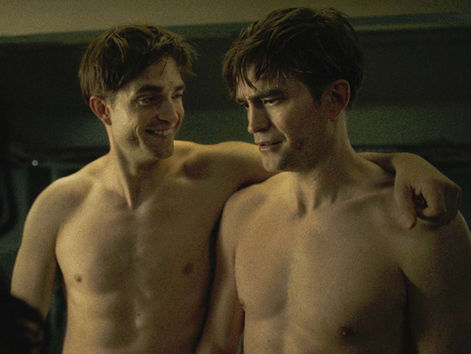 科幻電影《米奇17號》男色評,無慾宇宙場所的性慾大姊放,多種姿勢,虛心受教!列印你的完美(多P)情人,好胸好唇好棒棒!