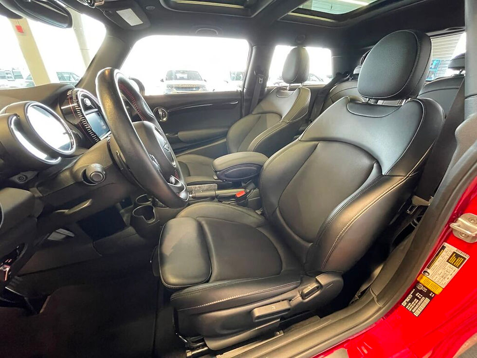 縮圖：2017 MINI Cooper JCW