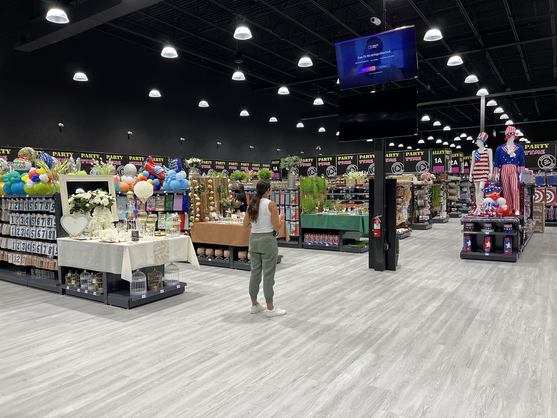 Retail Space Available - Shoppes At Pembroke - South FL
