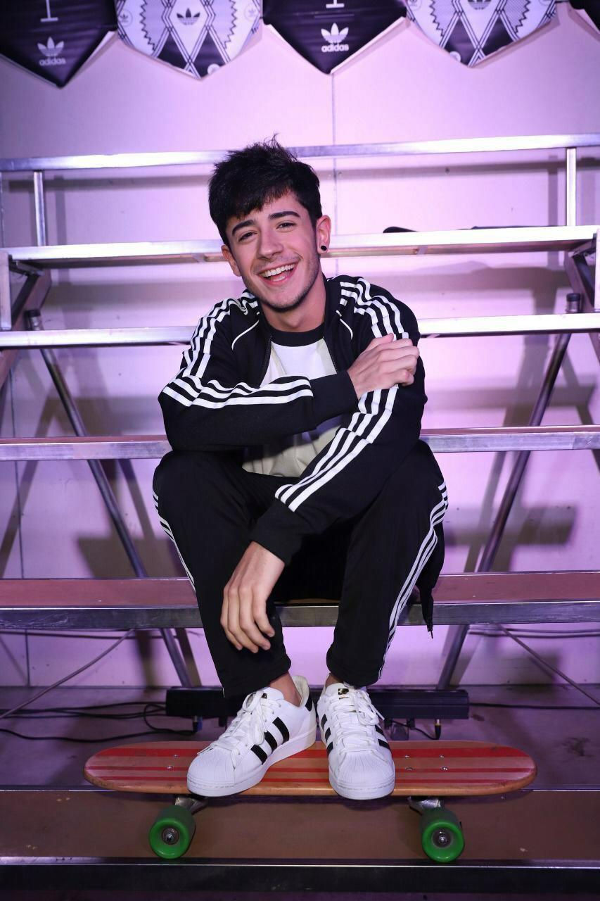#adidasSUPERSTAR