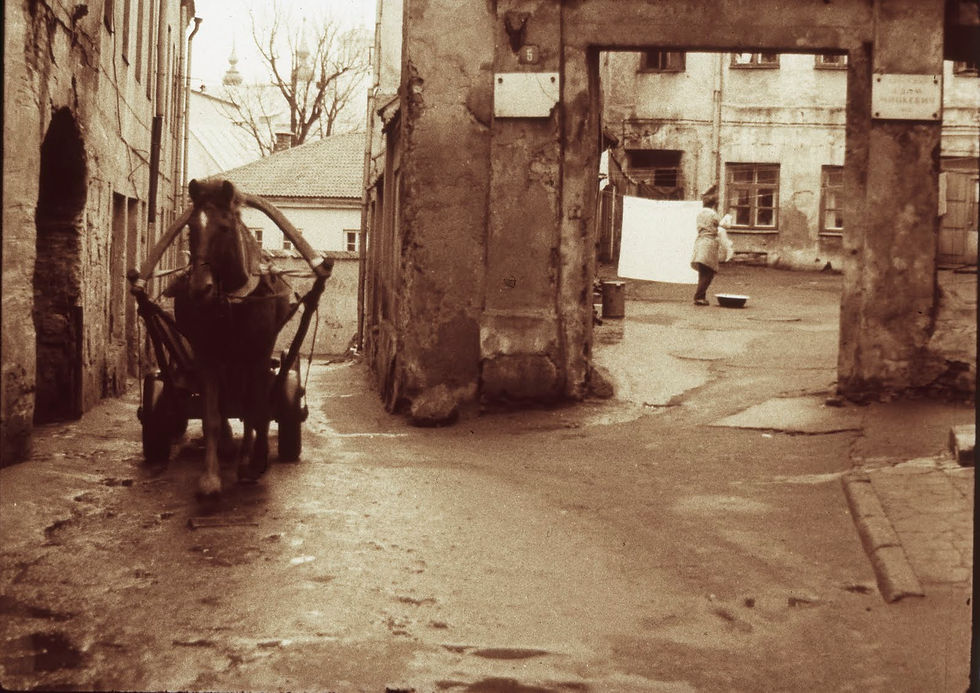 In memory of a day gone by (1990) Sharunas Bartas