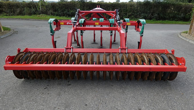 KVERNELAND ENDURO 3000 CULTIVATOR