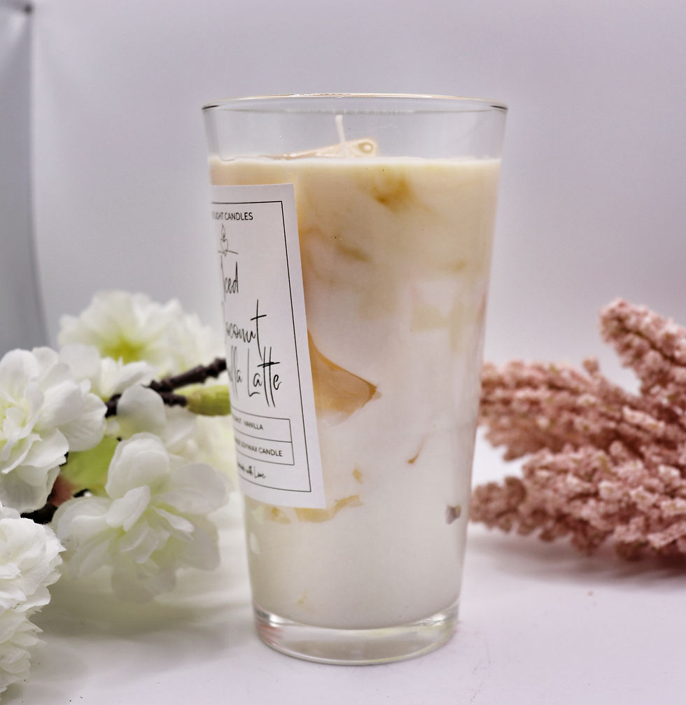 Miniaturbild: Iced Coconut Vanilla Latte, Handmade Food Candle | Sojawachkerze