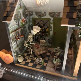 creepy skeleton in kitchen at the mini time machine museum in tucson az