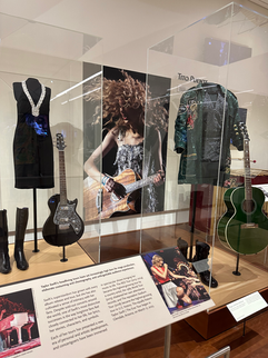 taylor swift exhibit at the musical instrument museum phoenix