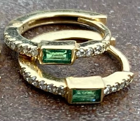 Thumbnail: Diamond, Emerald, blue sapphire Huggy 14kt gold earrings