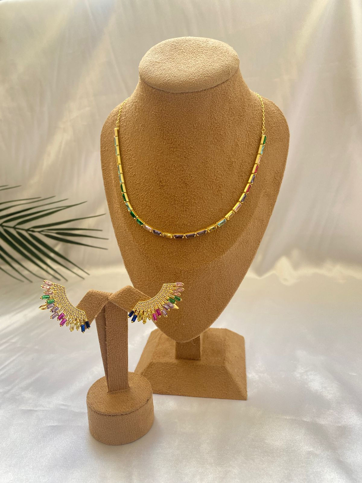 CONJUNTO LUXO - CHOCKER +BRINCO EAR CUFF