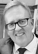 Arwel Jones Bio Pic.jpg
