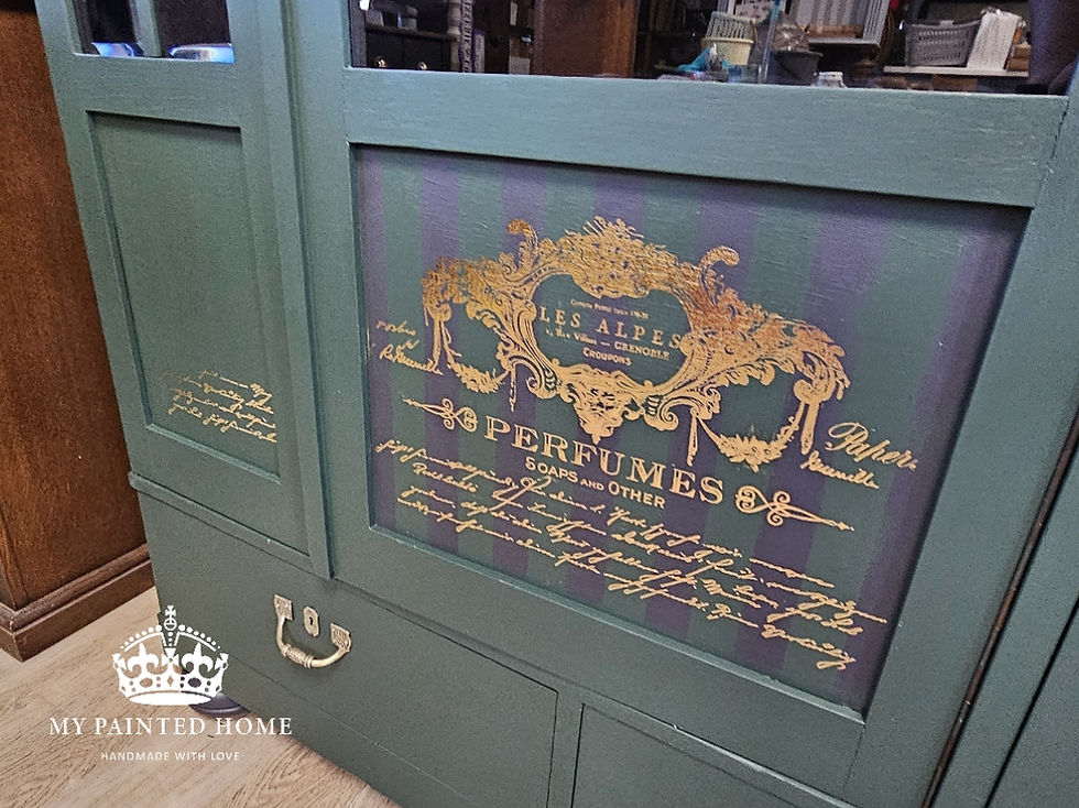 Miniaturbild: Duke of Hastings Vitrinenschrank Geschirrschrank