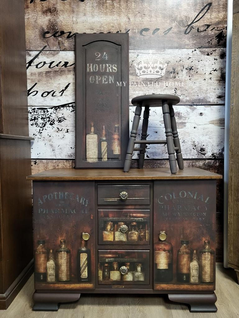 Miniaturbild: Apothekerschrank Hocker und Wandboard