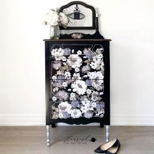 Miniaturbild: Decor Transfer "DARK FLORAL" 61X89cm - Redesign