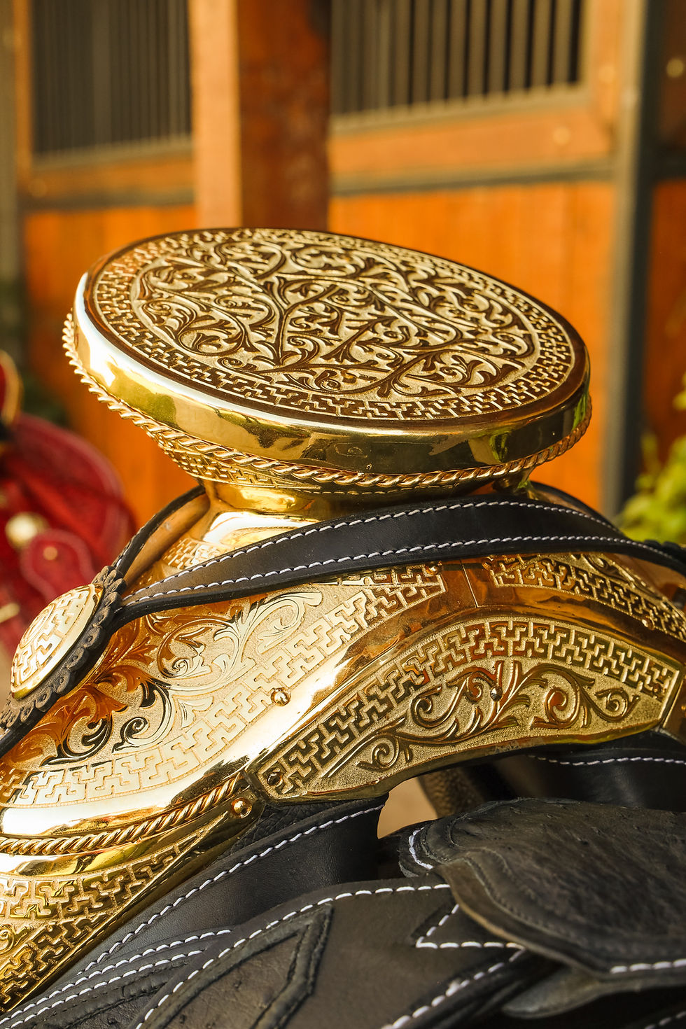 Thumbnail: New Saddle (Black and Gold)