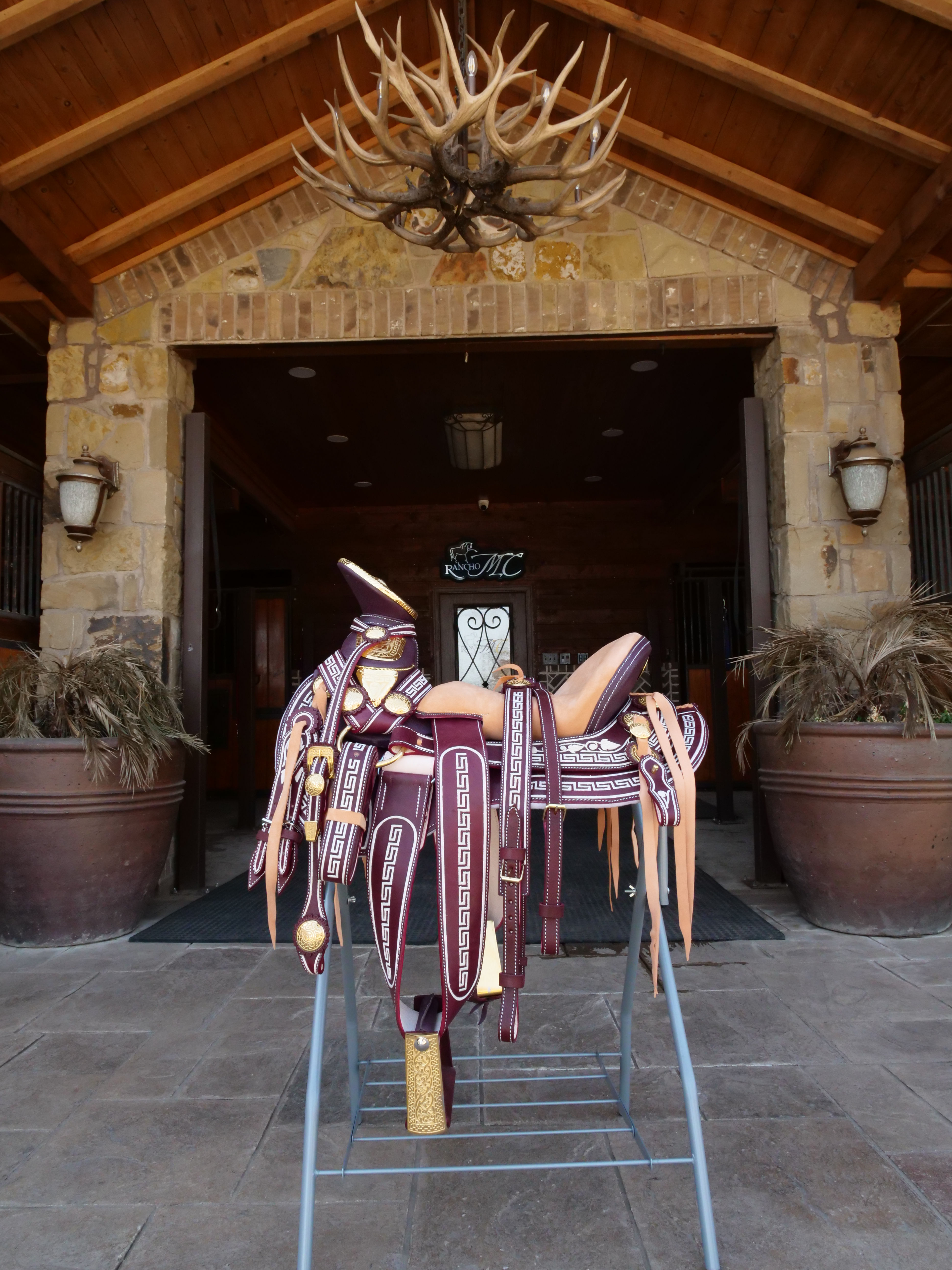 MAROON AND GOLD saddle