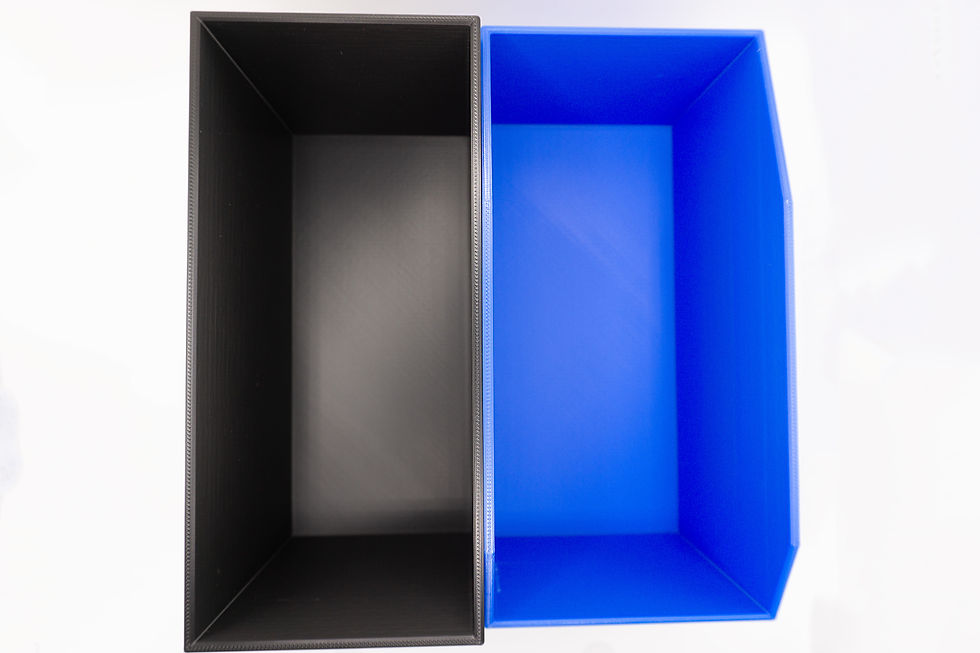 Thumbnail: 3D Printed Customizable Card Storage Box opened 