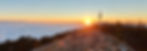 die Horizontalstreifen bei den Streufarben haben bei Sonnenuntergang eine typische Abfolge blau > grau (-grünlich) > gelb > orange. Je nach Bewölkung, Feuchtigkeit und Aerosole sind davon jedoch zahlreiche Abweichungen möglich!. Horizontalstreifen Farbenvielfalt bei Dämmerung Sonnenuntergang am Horizont