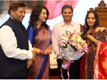 चुन्नीलाल चंदन परिवार ने लिया अनुपम लाभनाकोड़ा दर्शन धाम तीर्थ के प्रतिष्ठा महोत्सव के मुहर्त का लाभ