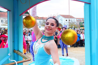 Desfile marco o início do Natal na cidade - programa completo ainda por divulgar