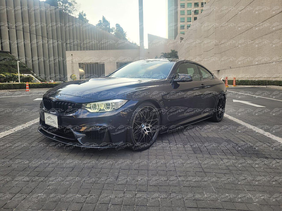 Miniatura: BMW M4 - 2016
