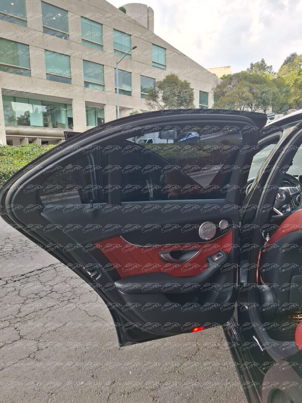 Miniatura: Mercedes-Benz C43 AMG 2017