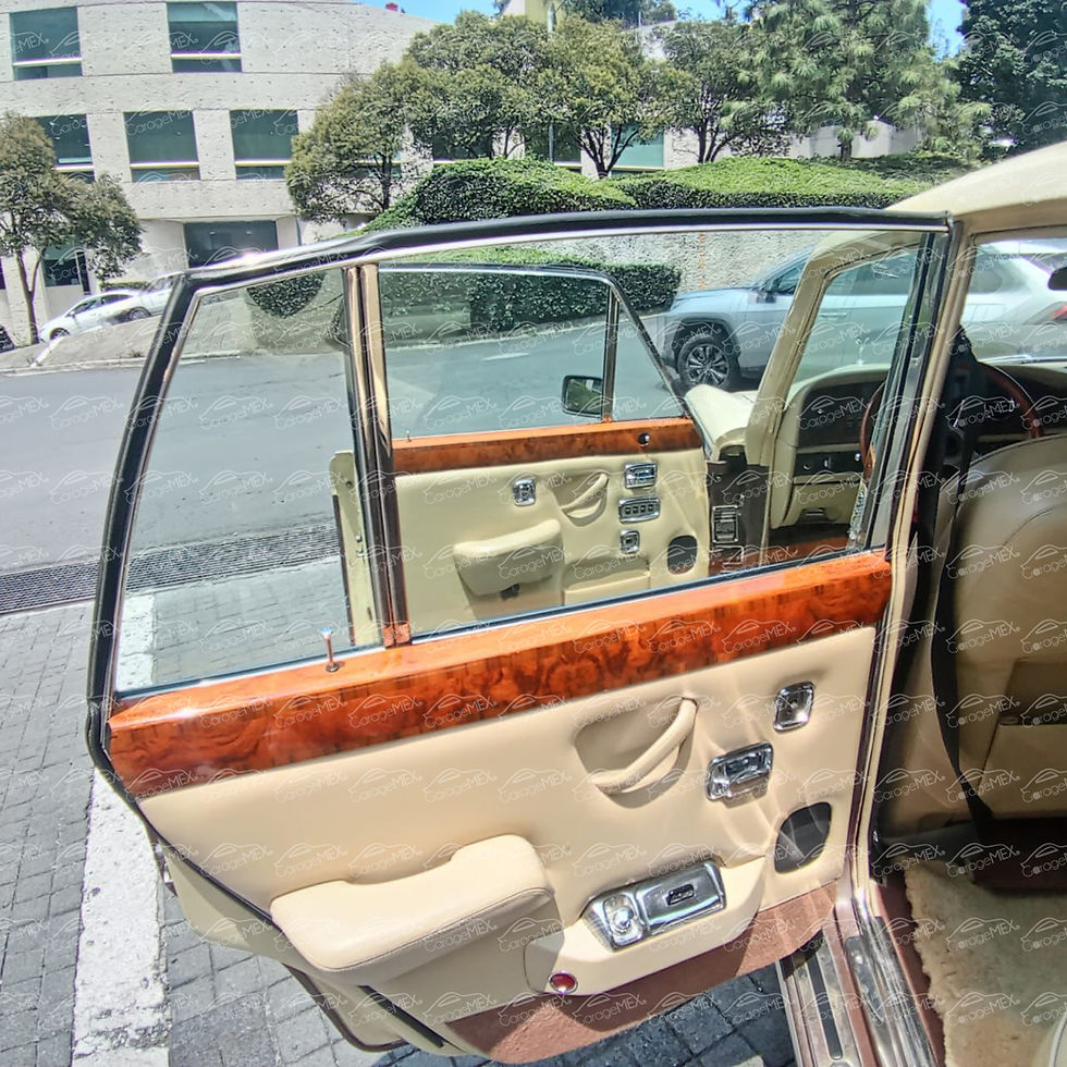 Miniatura: Rolls-Royce Silver Shadow II - 1978