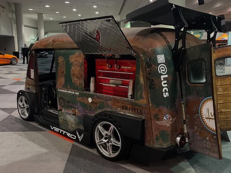 El Food Truck Más Veloz del Mundo: Un Corvette Enmascarado de Combi
