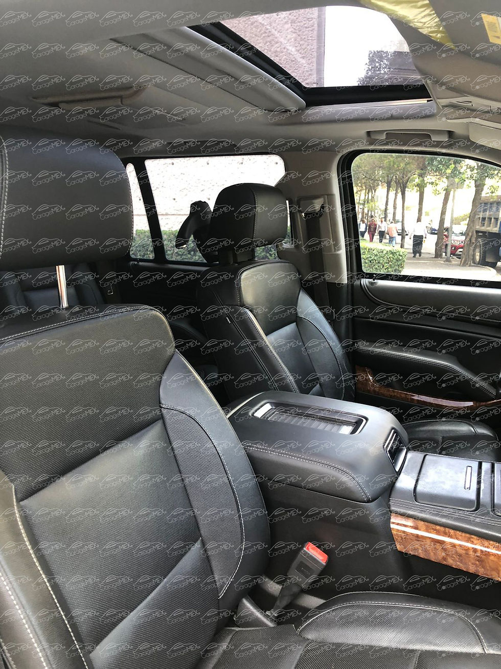 Miniatura: Chevrolet Tahoe LTZ Blindada Nivel 3 - 2018