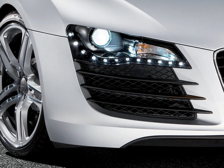 ¿Cuál Fue el Primer Auto con Faros LED?