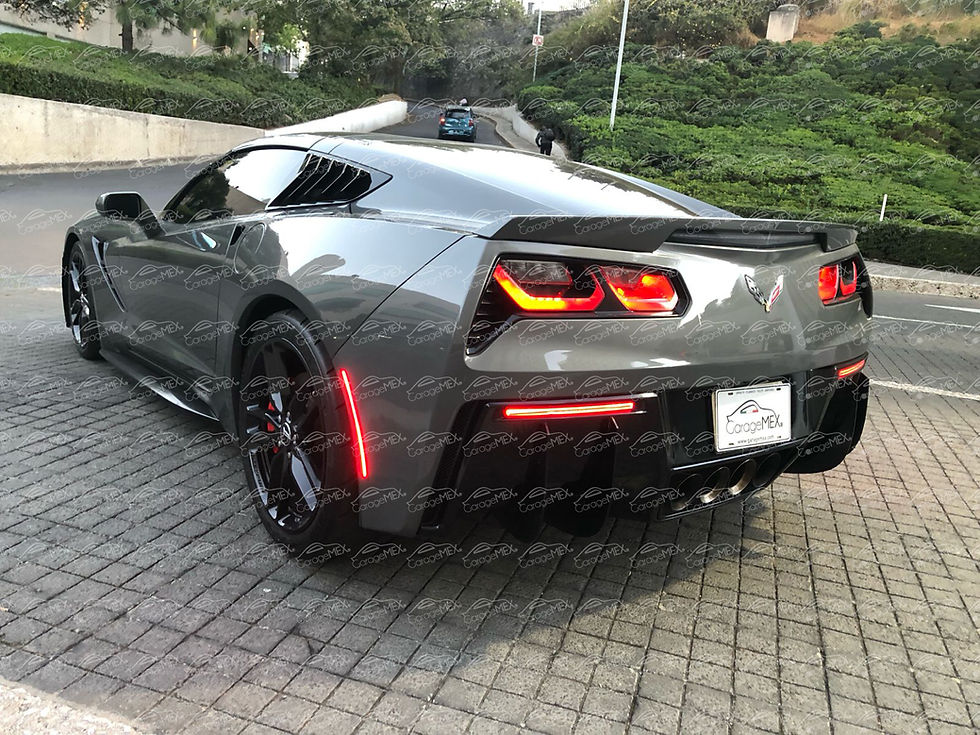 Miniatura: Corvette Stingray Z51 - 2015