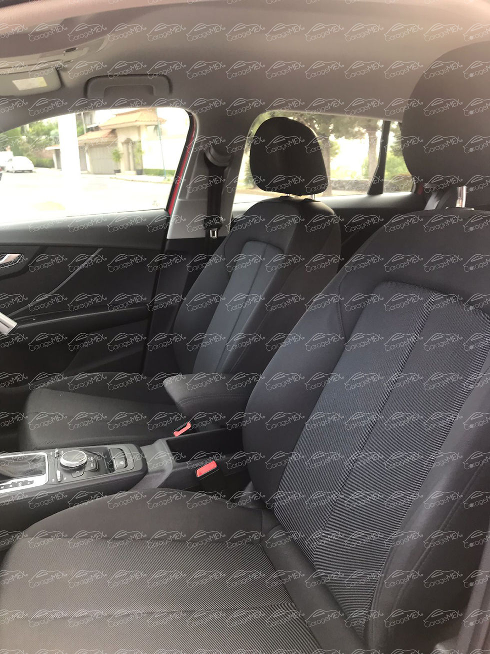 Miniatura: Audi Q2 35 TFSI Dynamic 2021