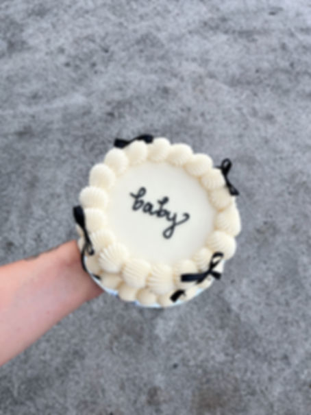BOW SWEETIE CAKE