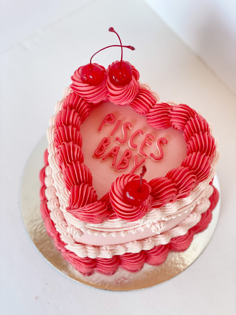 Thumbnail: VINTAGE SWEETIE HEART CAKE
