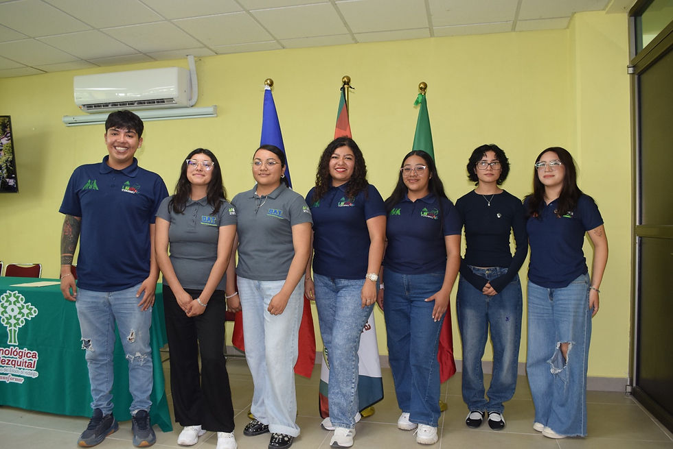 Estudiantes de la UTVM viajan a Europa para prácticas profesionales