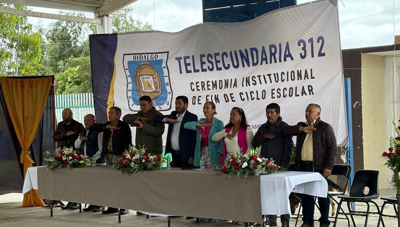 Graduación en Huasca de Ocampo impulsa el futuro de los jóvenes