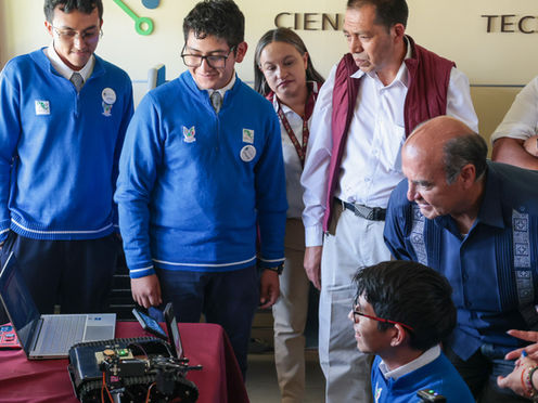 Estrena CECYTEH Tizayuca laboratorio STEM y 7 nuevas carreras