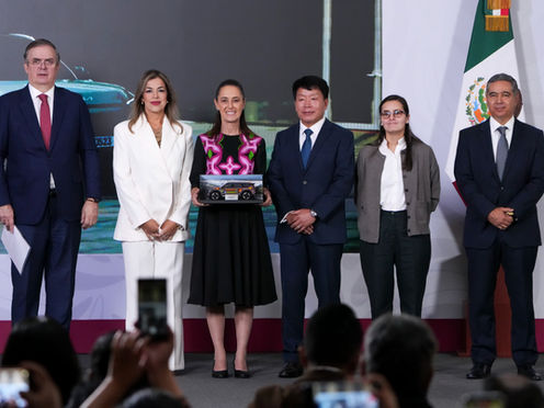 Anuncia Kia México inversión de 649 mdd en autos eléctricos