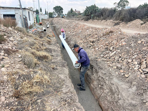 Moderniza Caasim infraestructura hidráulica en San Agustín Tlaxiaca